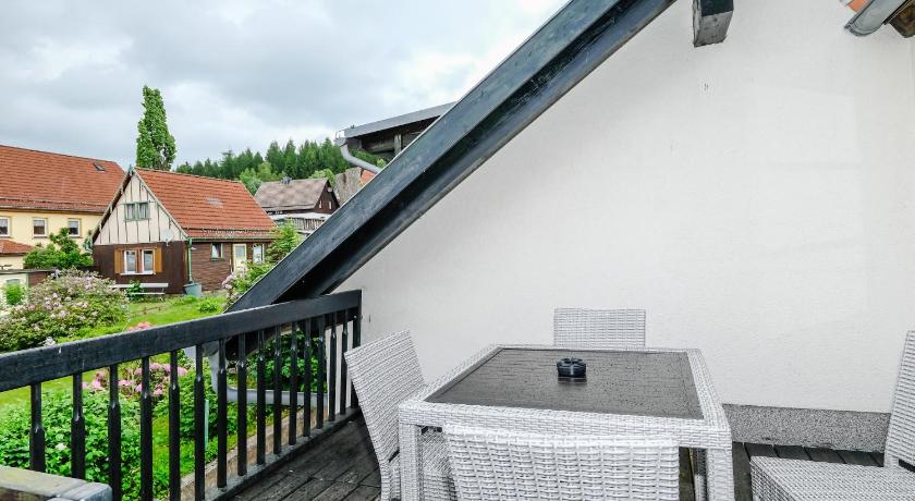Hotel Garni und Gaststatte Zum Holzfaller photo