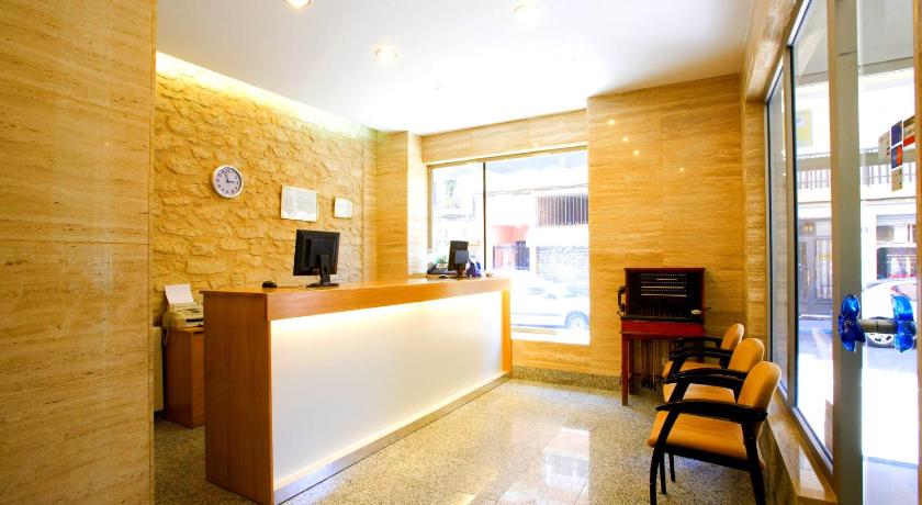 Hostal La Lonja photo