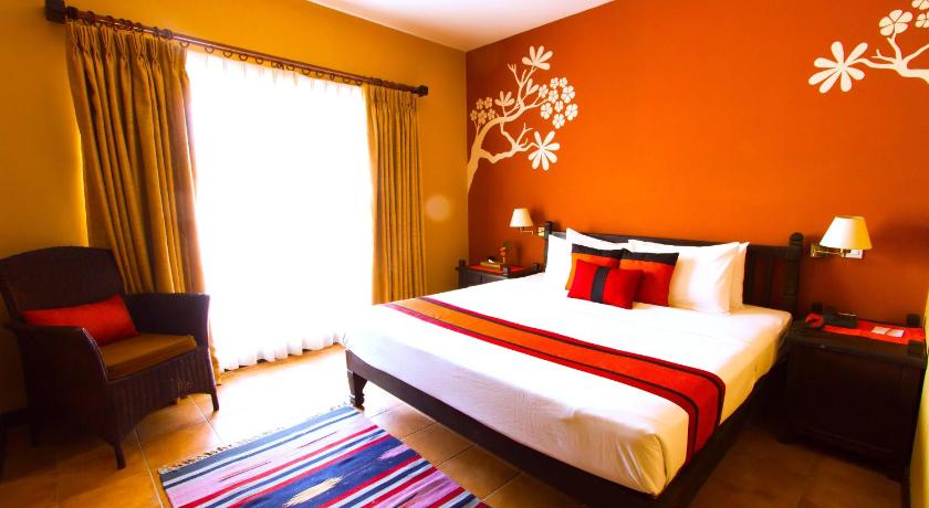 Image of Superior Room with Balcony 4