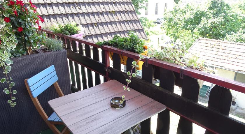 Best Price on Pension Zur Sonne Wittenweier in Schwanau + Reviews!