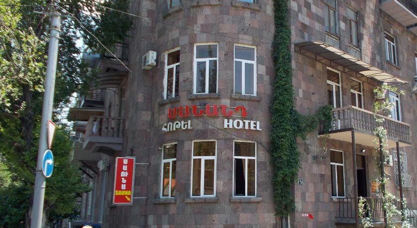 Manand Hotel photo