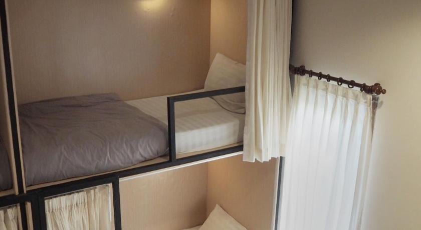 Foto 1 Orang di Asrama 10 Ranjang – Campur (1 Person in 10-Bed Dormitory - Mixed) 4
