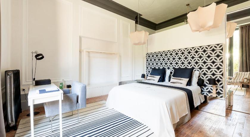 Image of Standard Suite 1
