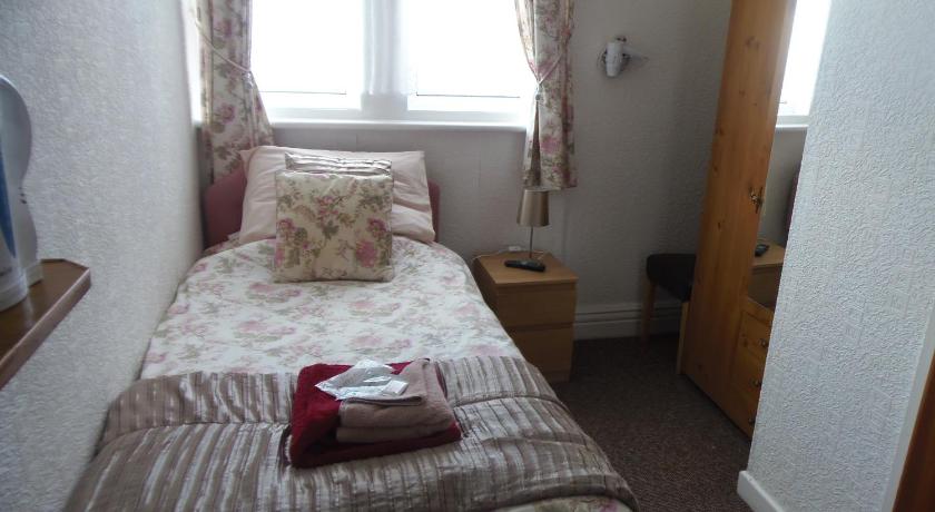 Image of Single Room 0