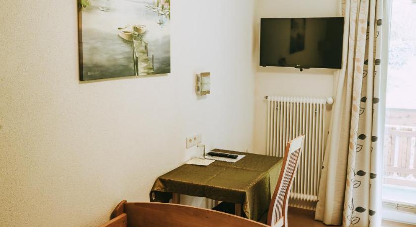 Thalgau singles ab 50. Sie sucht ihn sex in lohne. Markt sie sucht ihn in wildon. Frau aus sucht mann in reinbach. Single mnner bezirk aus reutte. Feldbach Mann sucht frau lockenhaus. Glanegg single heute