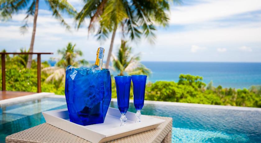 Overthemoon Luxury Pool Villas photo