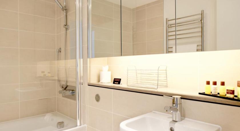 Urban Stay London City Apartments photo
