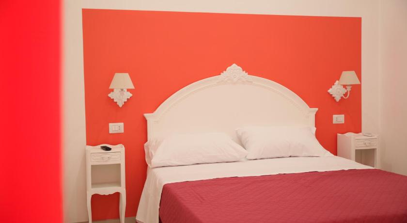 Image of Double Room with Private Bathroom 0
