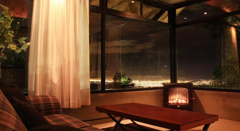Image of Suite 2