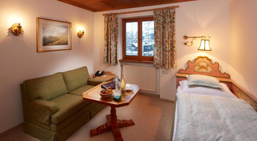Image of Single Room 1