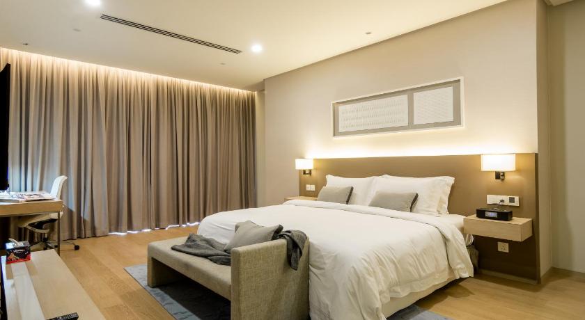 Image of One-Bedroom Apartment 0