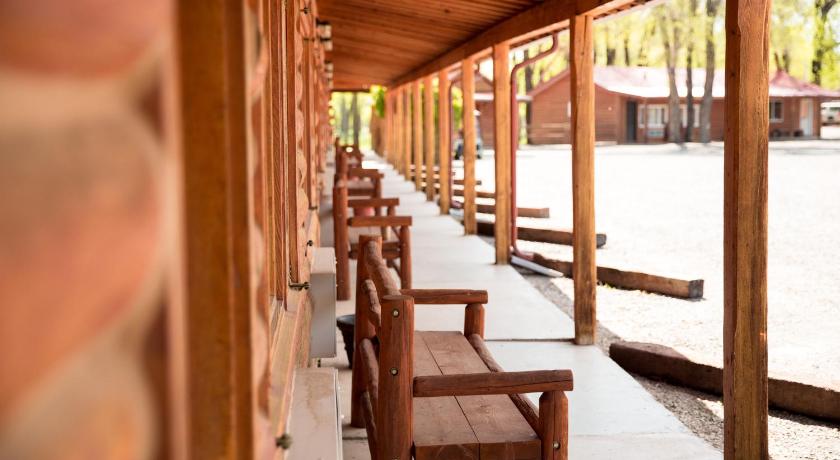 The Longhorn Ranch Lodge & RV Resort photo