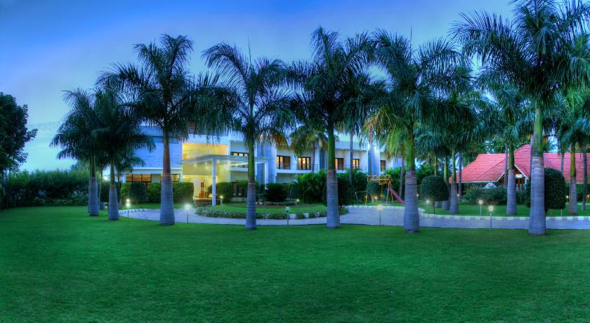 Kings Resort and Spa Chamarajanagar photo
