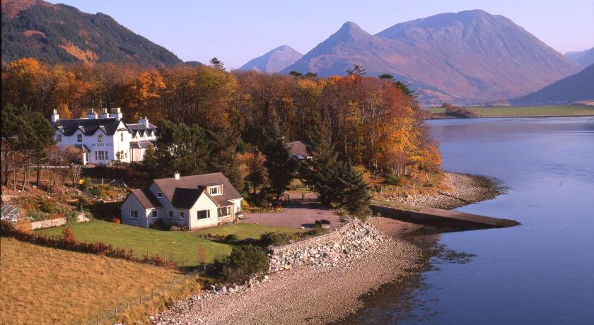 Loch Leven Hotel & Distillery