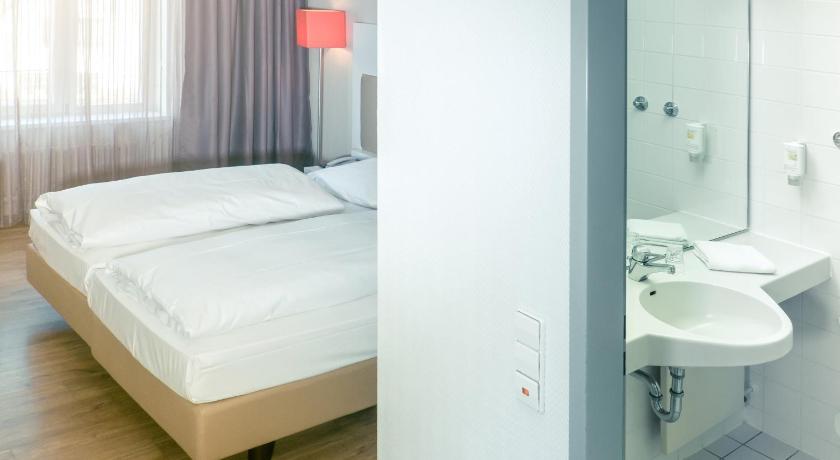 Hotel Stuttgart Sindelfingen City By Tulip Inn photo