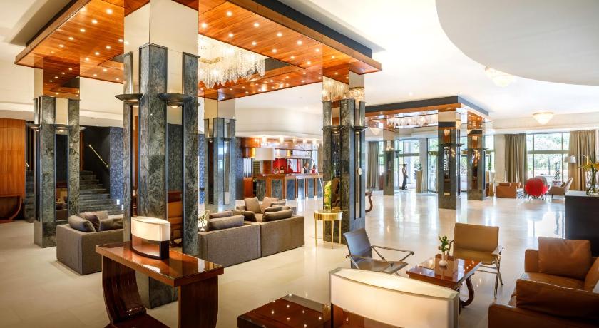 Remisens Hotel METROPOL photo