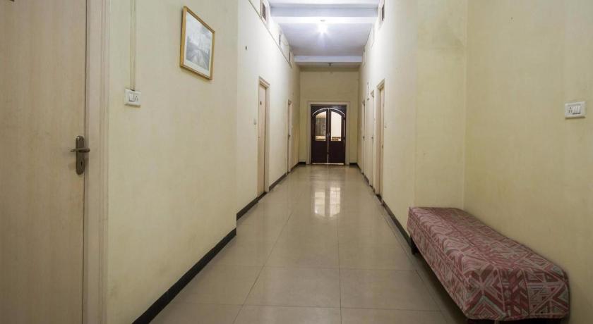 Hotel Ranjeet photo
