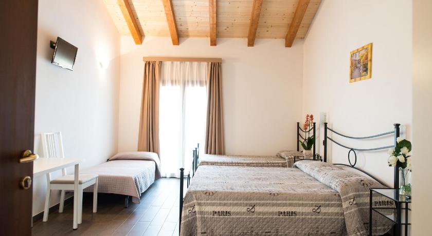 Chesini Rooms
