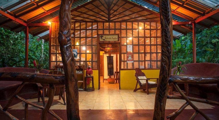Tierra de Suenos Lodge &amp; Wellness Center — Hotel in Puerto Viejo de Talamanca