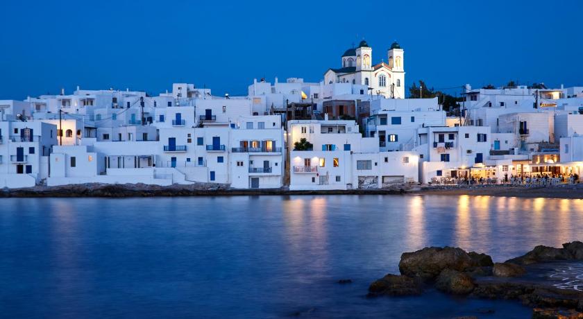 Mr. and Mrs. White Paros - Small Luxury Hotels of the World