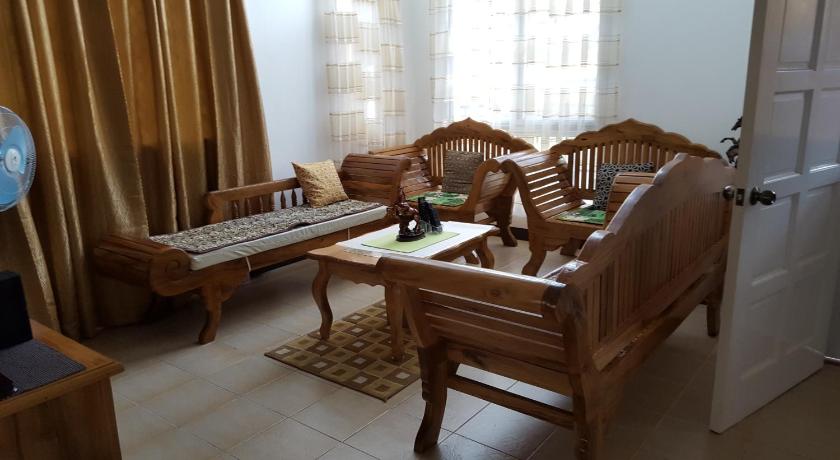 Ramyer Transient House Panglao 1 photo
