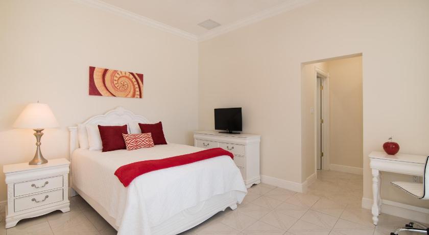 Sprat Bay Luxury Villa photo