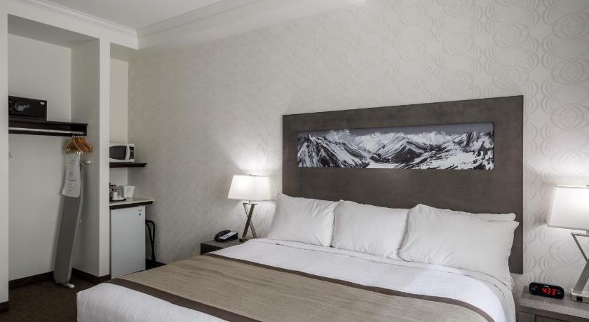 Ramada By Wyndham Revelstoke