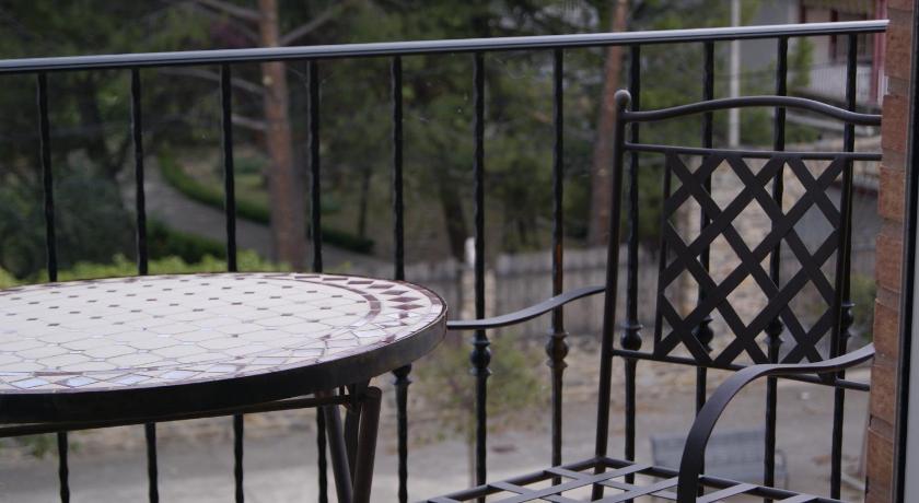 Hostal Penacardena — Hotel in Igea