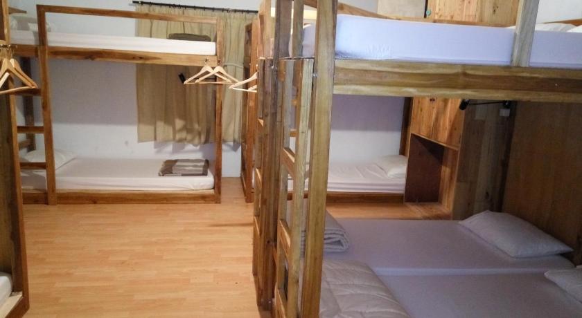 Image of Single Bed in Mixed Dormitory Room 1