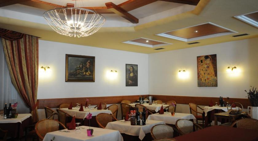 マロンノ Hotel Eternita 3つ星 ホテル 施設