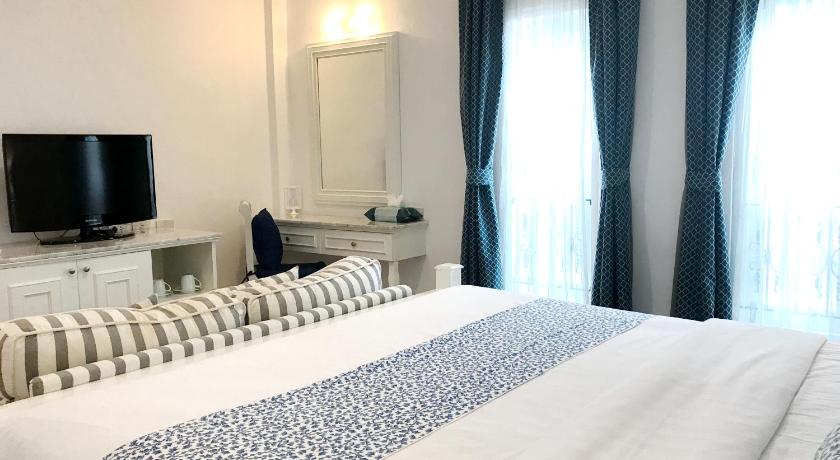 Image of Premium Deluxe 1 King High Floor 5