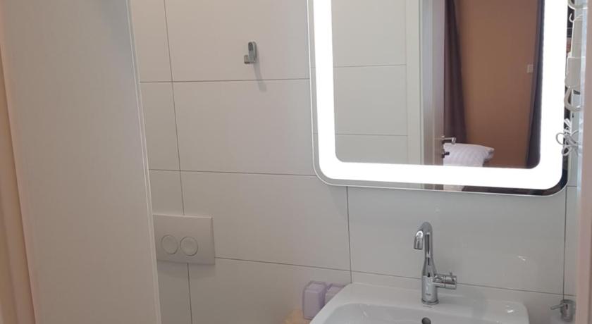 Hotel Haus Buderich photo