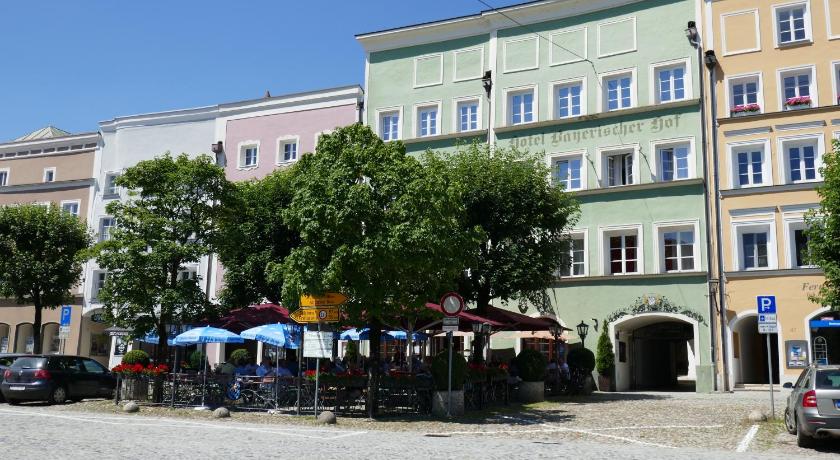 Bayerischer Hof photo