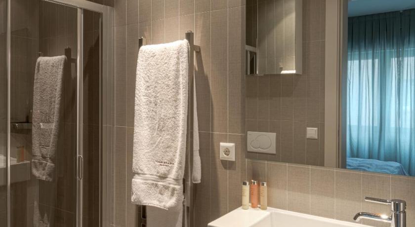 Four Stars Aparthotel photo
