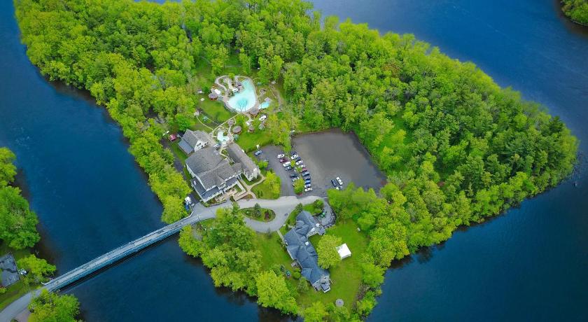 L'Oasis de l'Ile — Hotel in Saint-Eustache (QC)