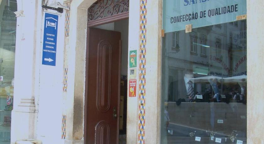 Pensao Santa Cruz — Hotel in Coimbra