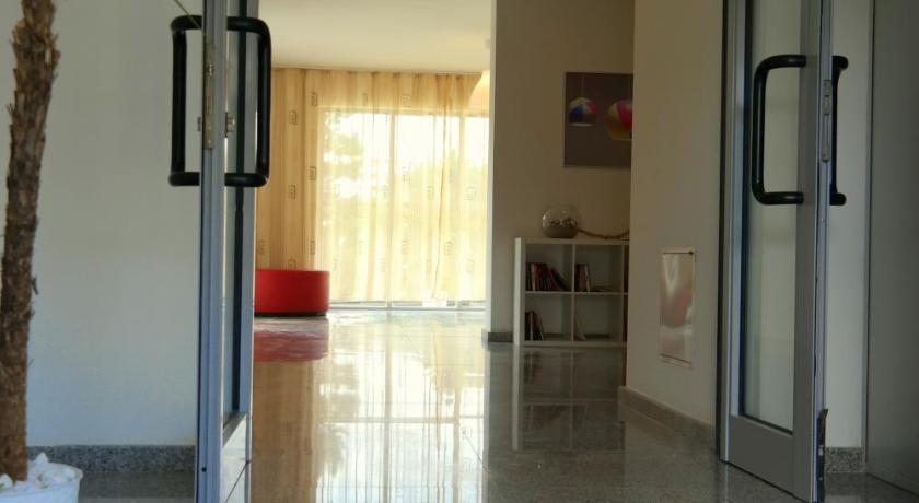 Avo Apartments photo