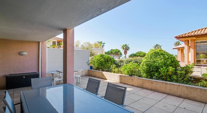Image of Select One-Bedroom Apartment (4 People) 1