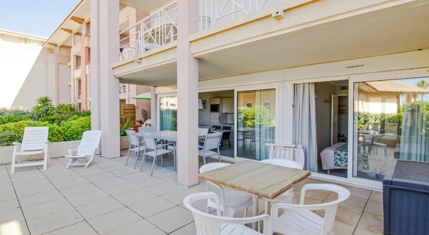 Image of Select One-Bedroom Apartment (4 People) 11
