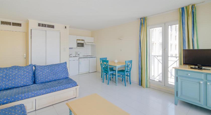 Image of Select Studio (3 people) 11