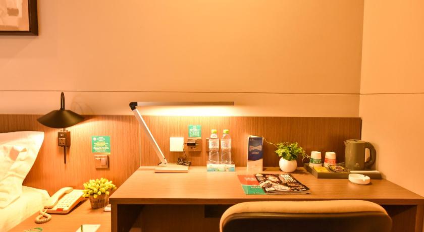 Jinjiang Inn Select Haikou Qilou Old Street Binhai Avenue photo