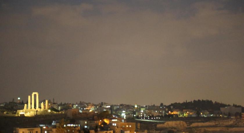 Jabal Amman Hotel (Heritage House) photo