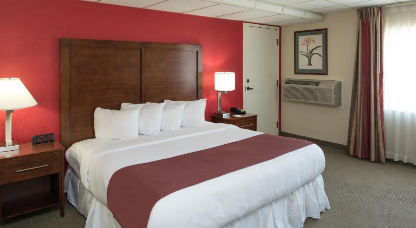 Ramada By Wyndham Downtown Spokane Formerly Comfort Inn