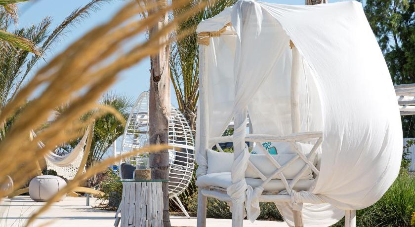 White Pearls-Adults Only Luxury Suites photo