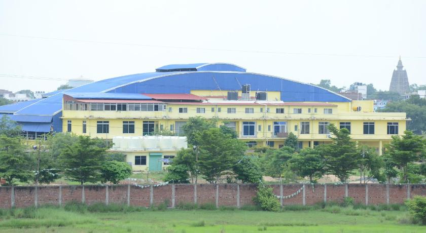 Hotel Bodh Vilas - image 15