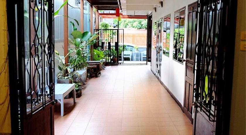 Yen Aura Boutique Hotel photo