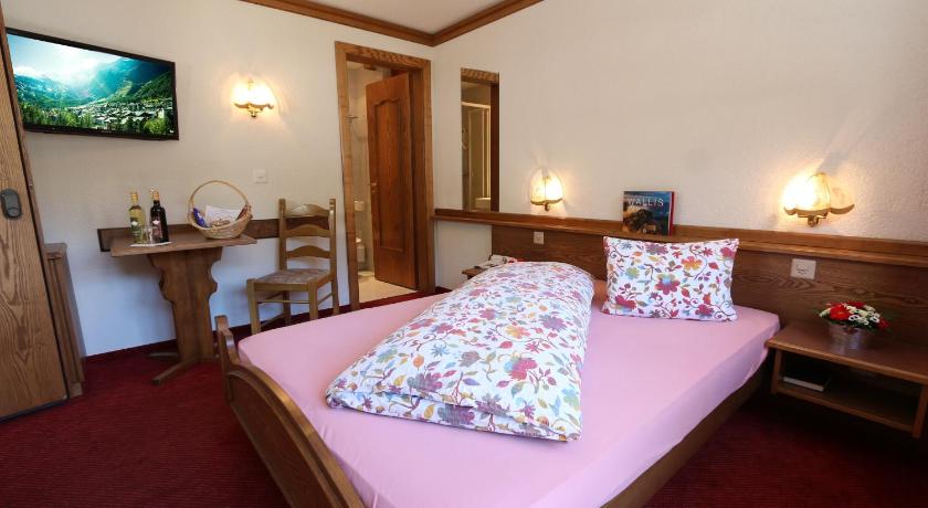 Hotel Imseng photo