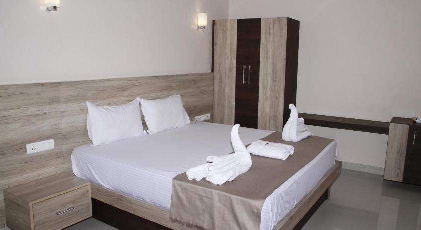 Jeyam Residency