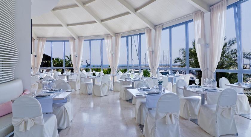 Pub/Lounge Hotel Riviera dei Fiori