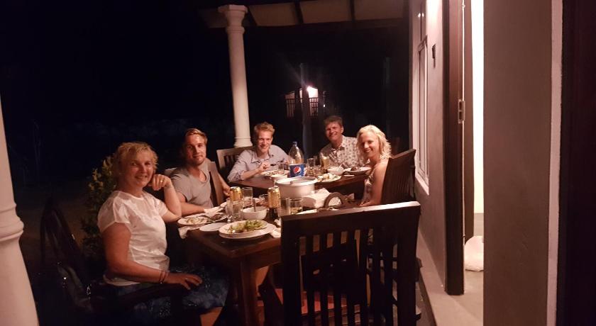 Luna Beach Hotel - image 29